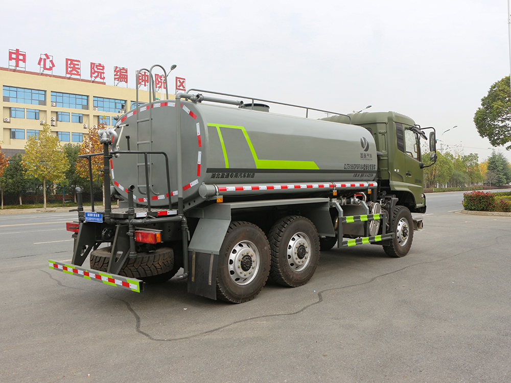 10.3方東風天錦六驅灑水車